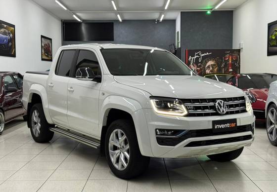 VOLKSWAGEN AMAROK 3.0 V6 TDI DIESEL HIGHLINE CD 4MOTION AUTOMÁTICO